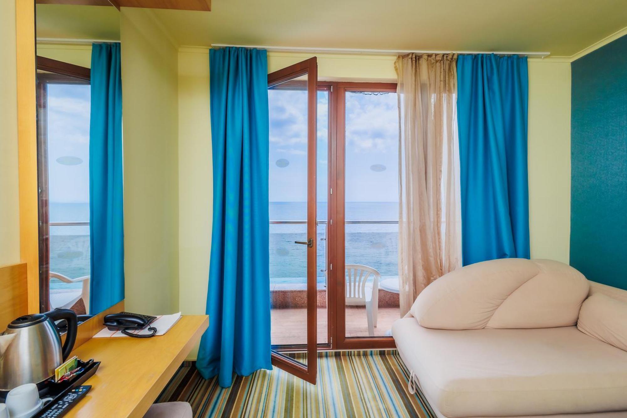 Mirage Hotel Nessebar Extérieur photo